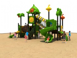 outdoor activities with 100 players KM01003
