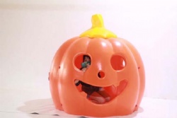 kids fun pumkin playhouse