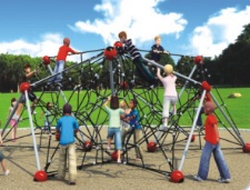 Outdoor rope climbing playground equipment