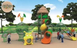 Outdoor rope climbing playground equipment